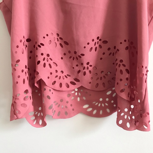 🔥 Brandy Melville Women’s Camisole Top 🔥 - Picture 3 of 3